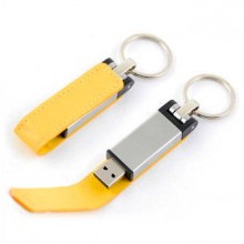 USB-Flash накопитель - брелок (флешка) "Leather Magnet" в металлическом корпусе, 32 Gb, с кожаным откидным клапаном на магните. Жёлтый